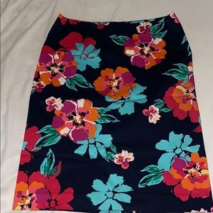 🌺 Talbots Floral skirt 🌺